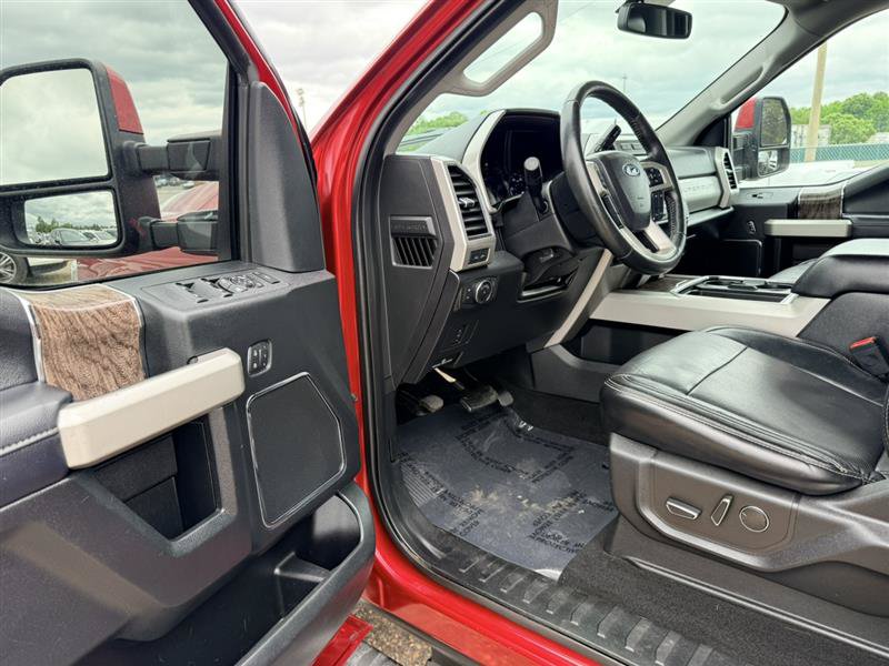 Used 2019 Ford F250 Lariat w/ Lariat Value Package AWD/4WD image 26