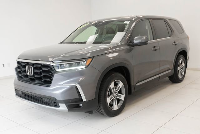 Certified 2025 Honda Pilot EX-L image 6