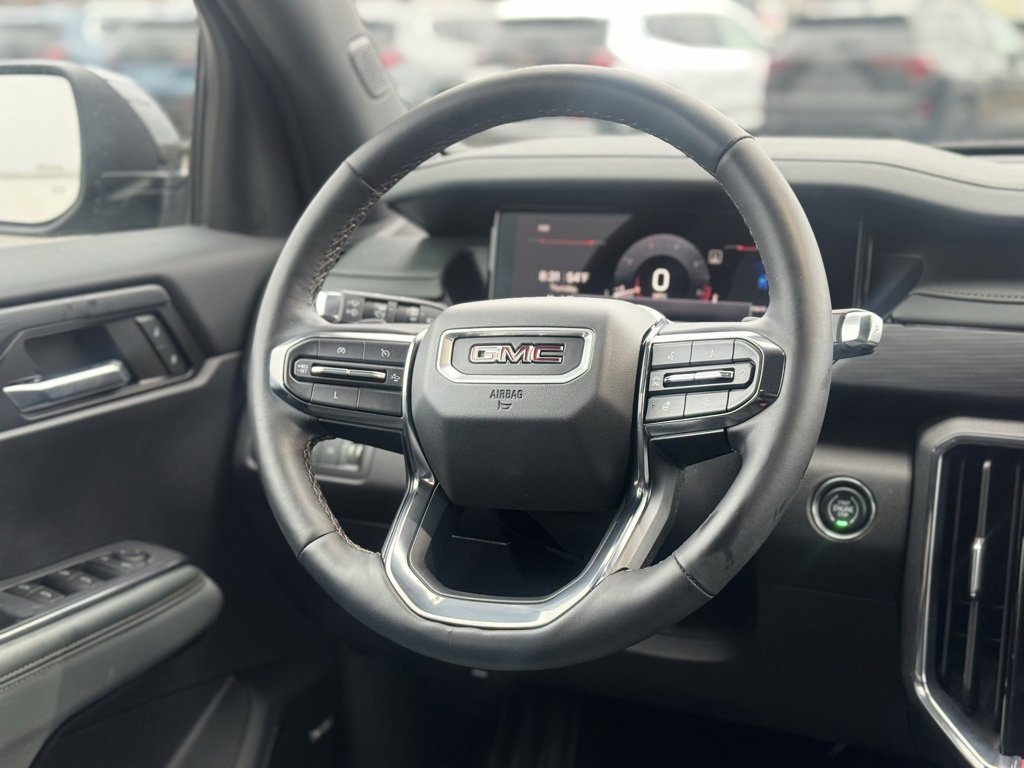 Used 2024 GMC Acadia AT4 image 14