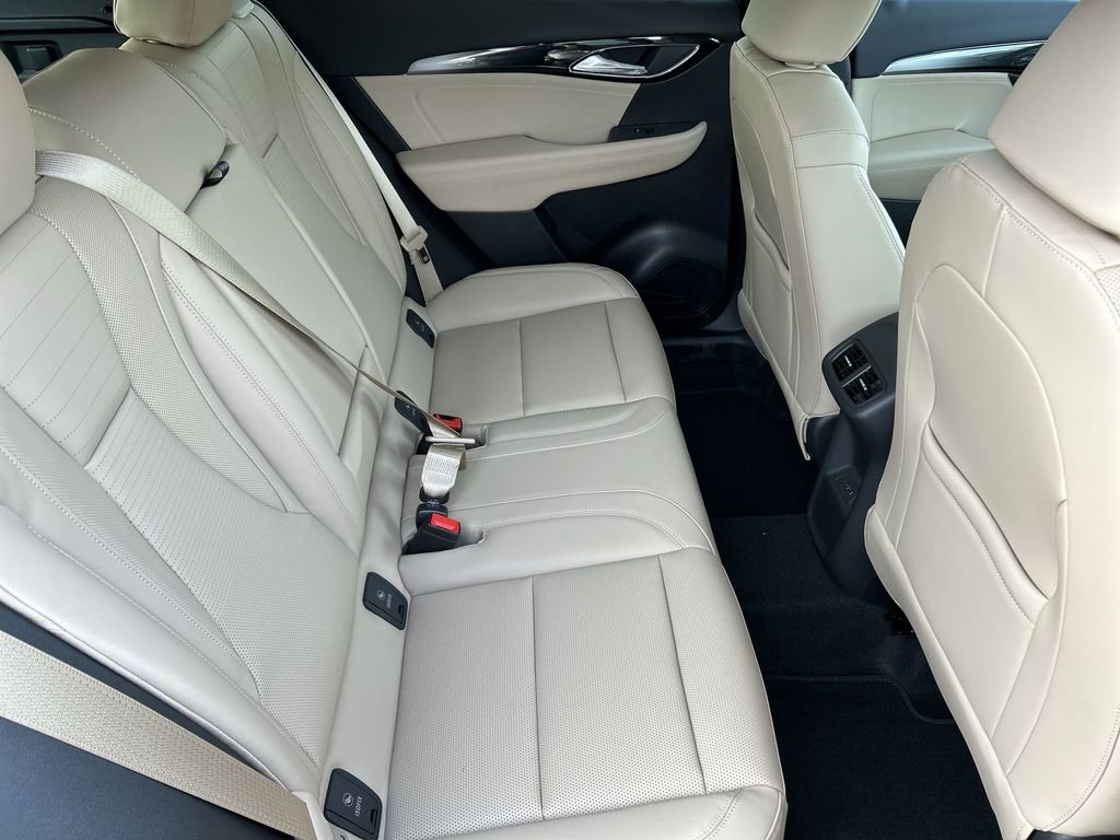 New 2026 Buick Envision Preferred image 27
