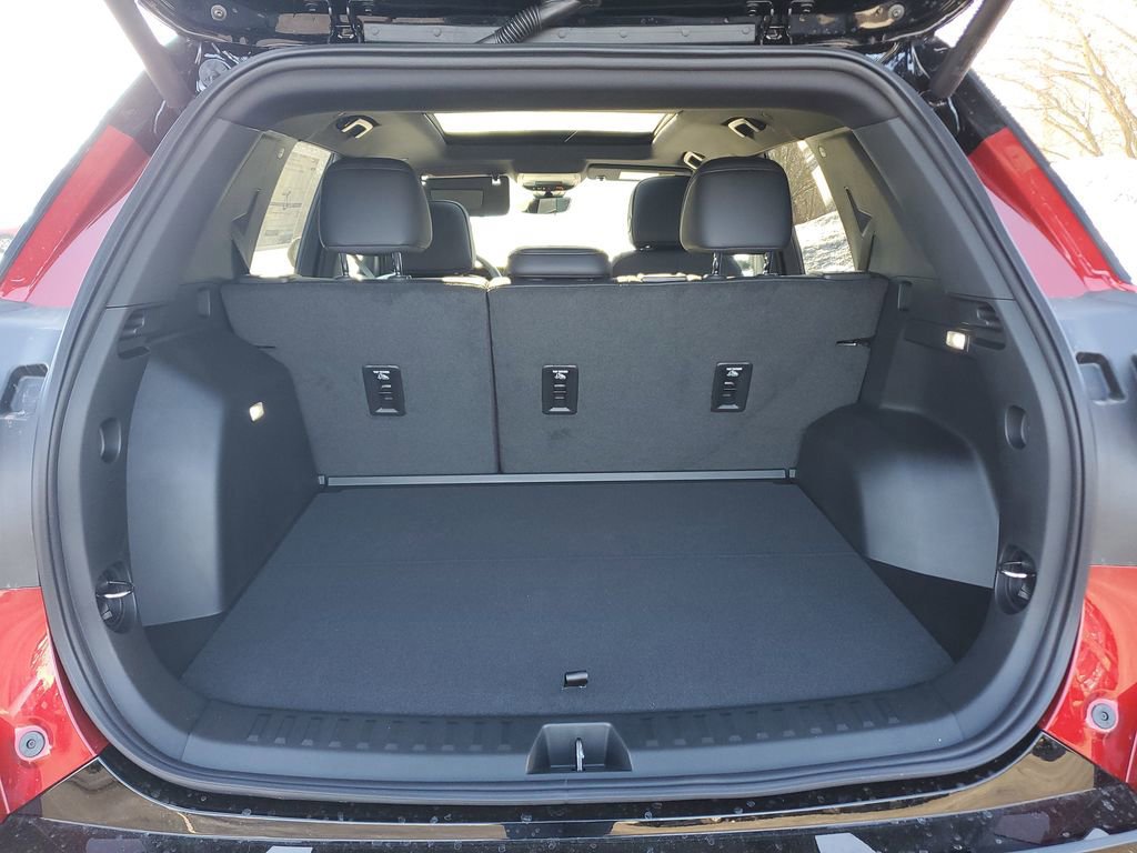 New 2026 GMC Terrain AT4 w/ Convenience Package III image 8