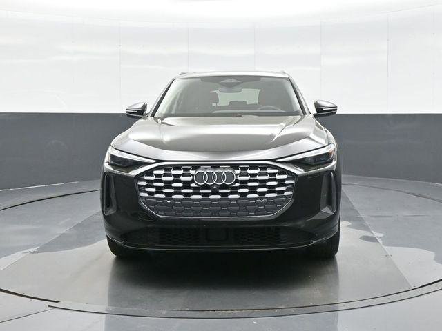 Certified 2025 Audi Q5 Premium w/ Convenience Package image 2