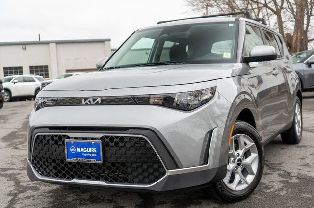 Used 2024 Kia Soul LX w/ Option Group 015 image 1