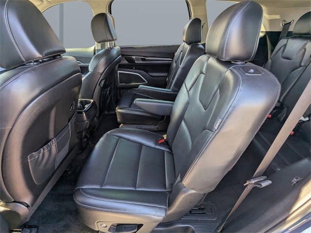Used 2024 Kia Telluride S w/ S Sunroof Package image 13