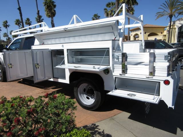 New 2026 Ford F550 2WD Crew Cab Super Duty image 9