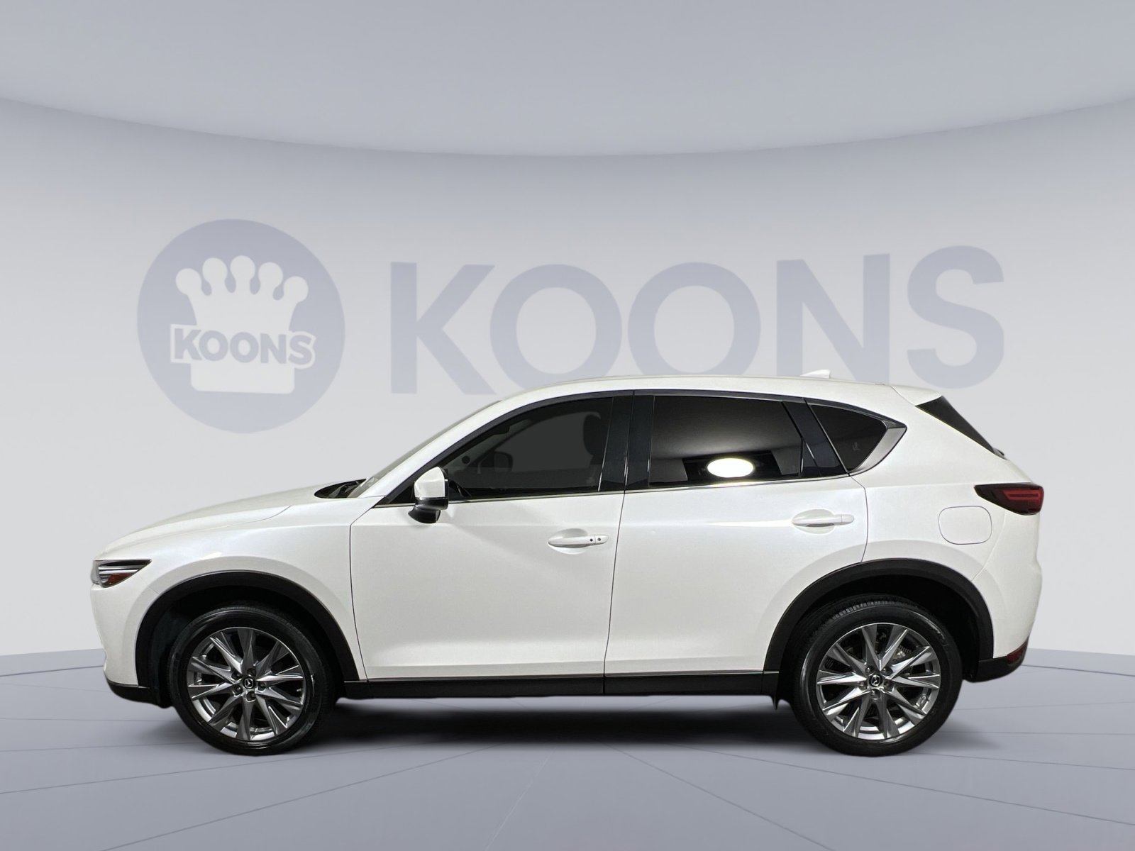 Used 2020 MAZDA CX-5 Grand Touring image 2