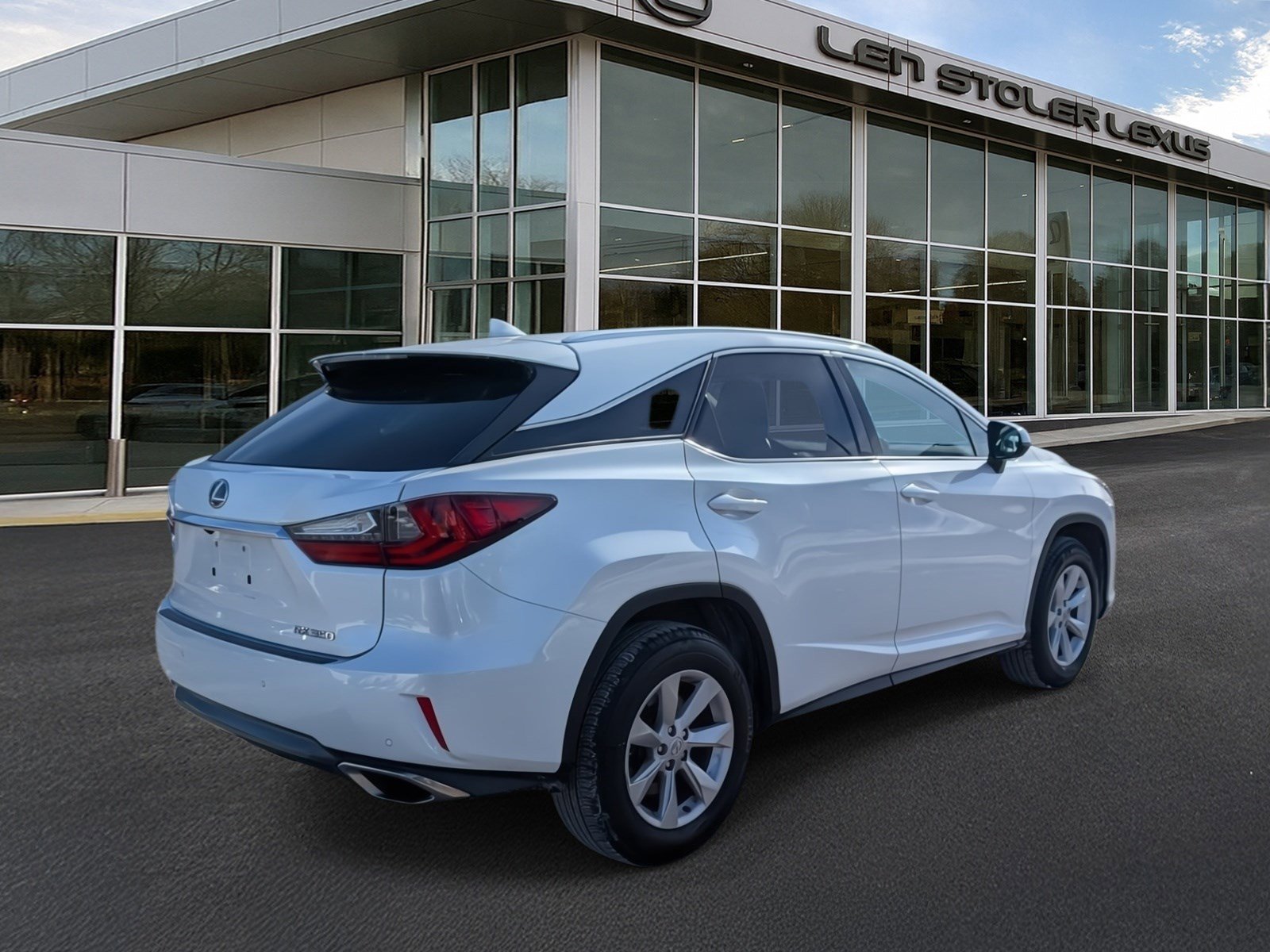 Used 2017 Lexus RX 350 AWD image 3