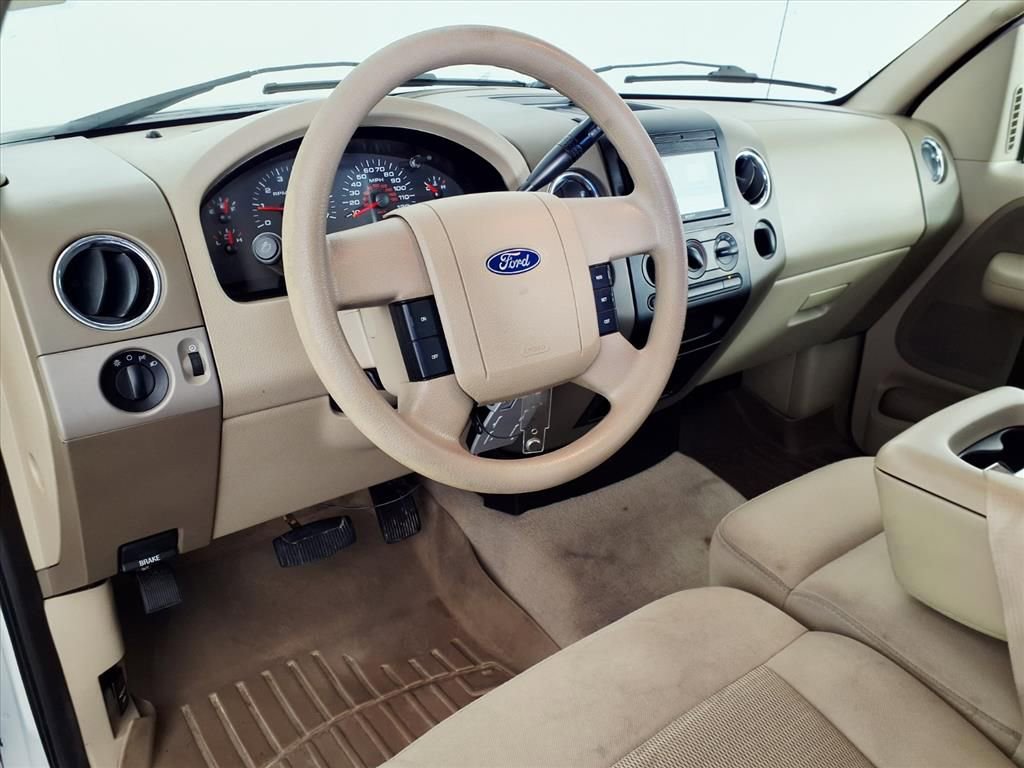 Used 2005 Ford F150 XLT image 15