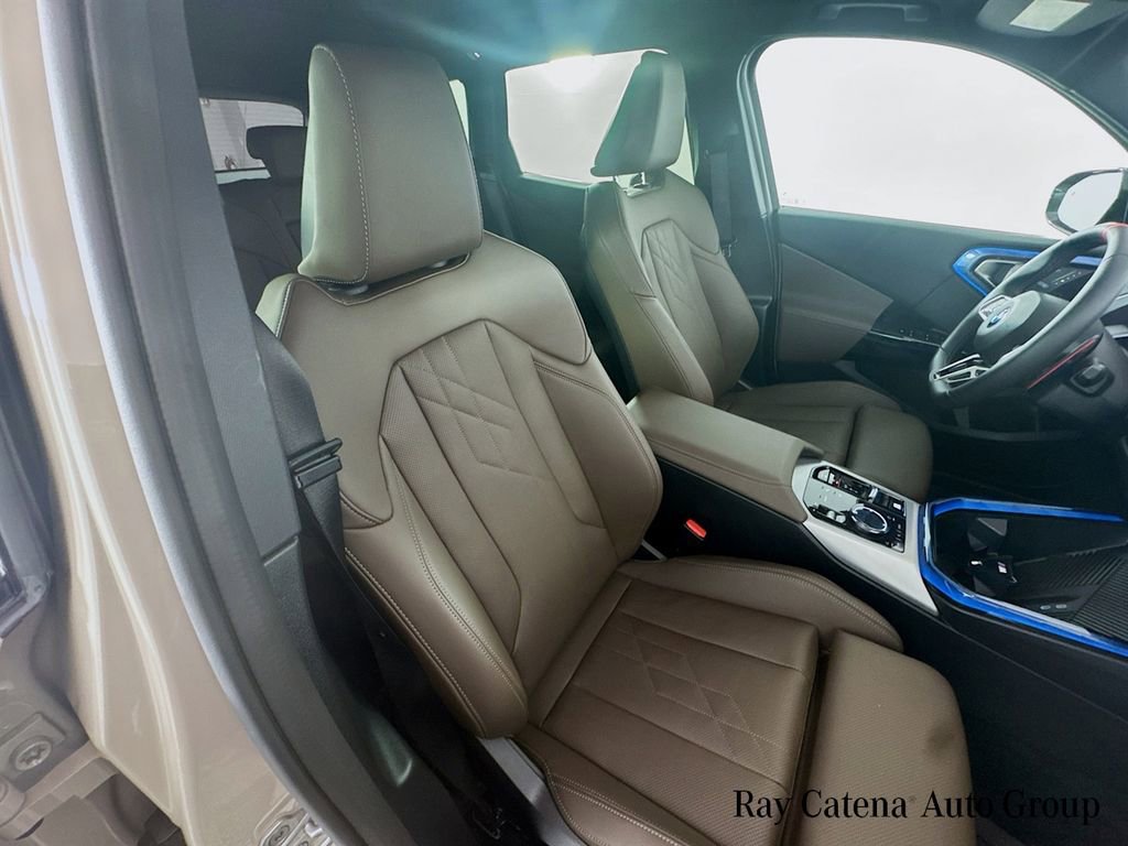 Used 2026 BMW X3 M50 w/ Premium Package image 27