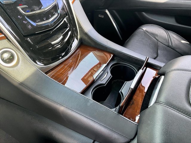 Used 2019 Cadillac Escalade ESV Premium Luxury RWD image 15