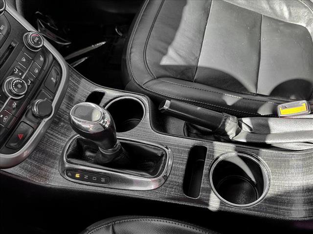 Used 2016 Chevrolet Malibu LTZ image 14