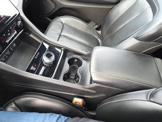 Used 2024 Jeep Grand Cherokee L Limited w/ Luxury Tech Group II image 33