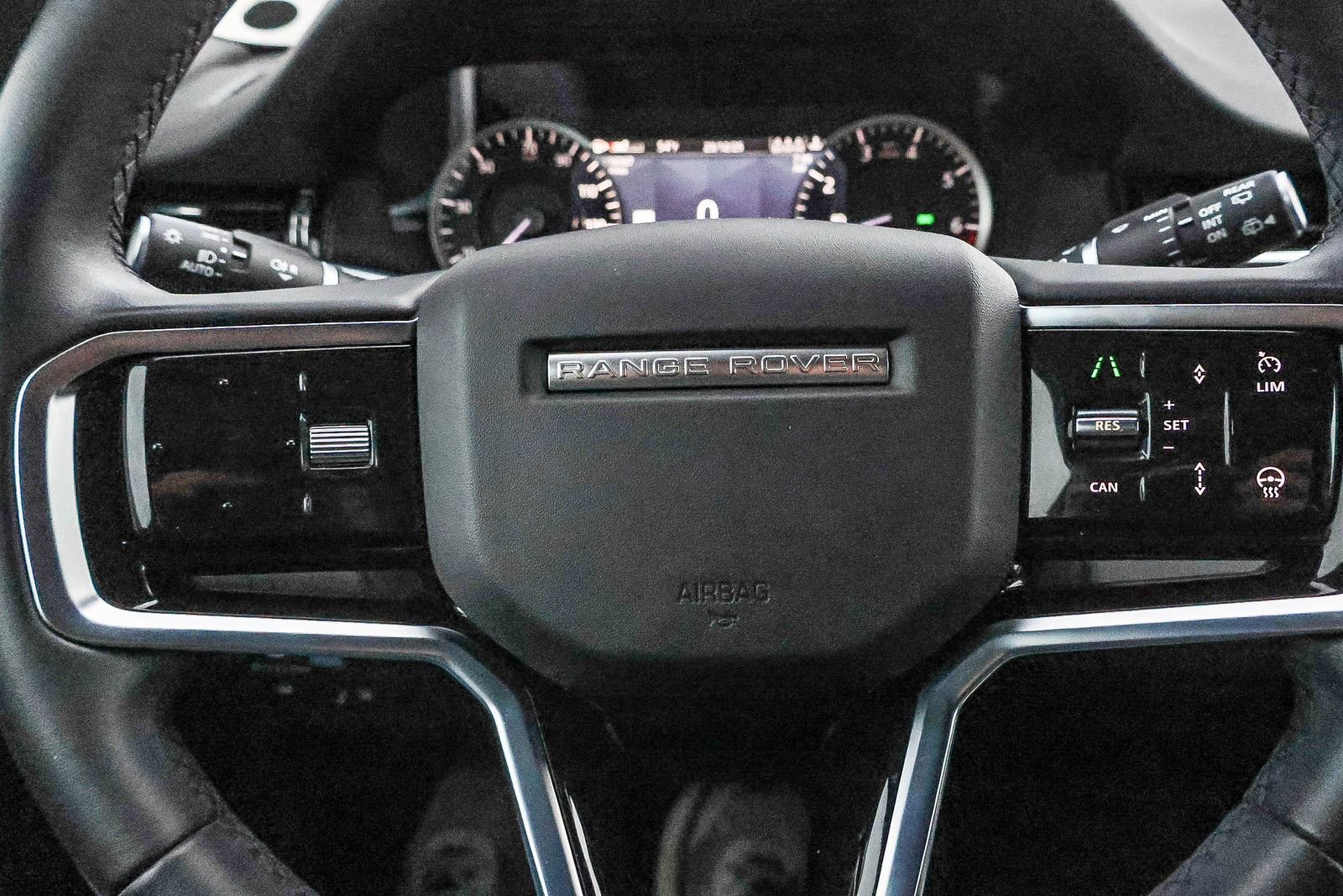 Certified 2023 Land Rover Range Rover Evoque SE image 40