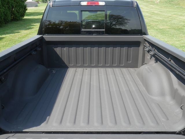 Used 2025 RAM 1500 Big Horn AWD/4WD image 12