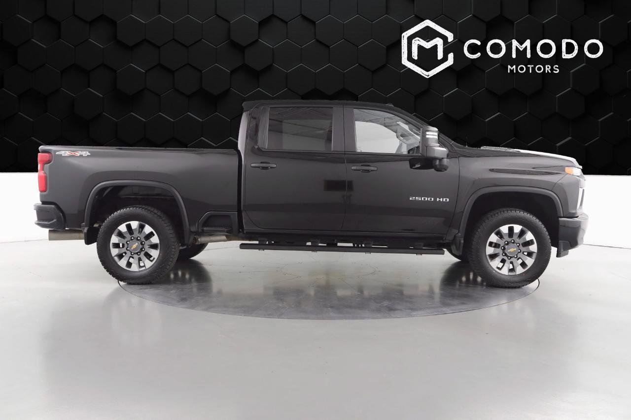 Used 2022 Chevrolet Silverado 2500 Custom w/ Custom Value Package image 2