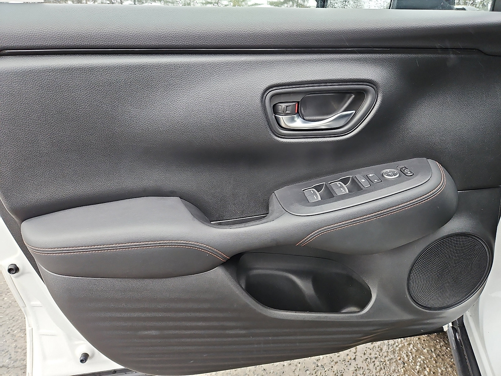 Used 2024 Honda HR-V Sport image 14