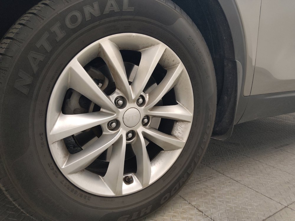 Used 2018 Kia Sorento LX image 31