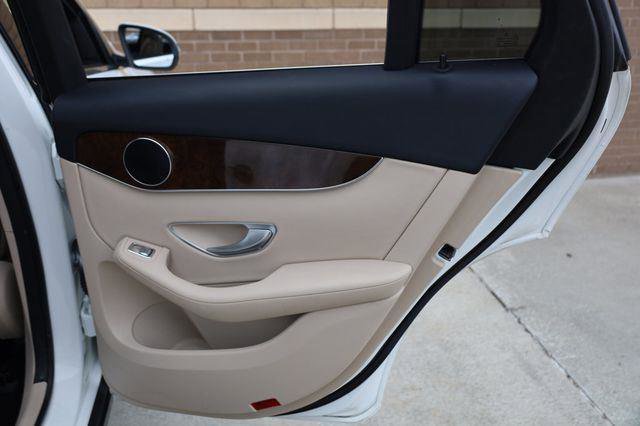 Used 2017 Mercedes-Benz GLC 300 4MATIC image 21