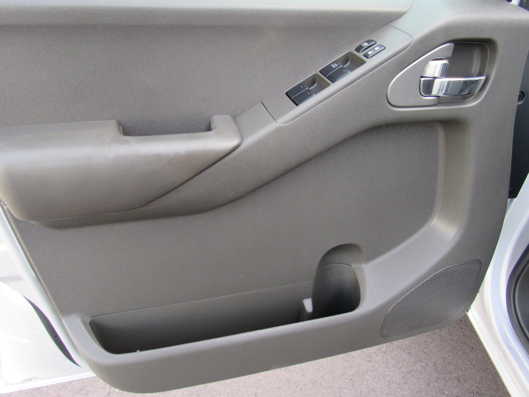 Used 2012 Suzuki Equator Sport AWD/4WD image 11