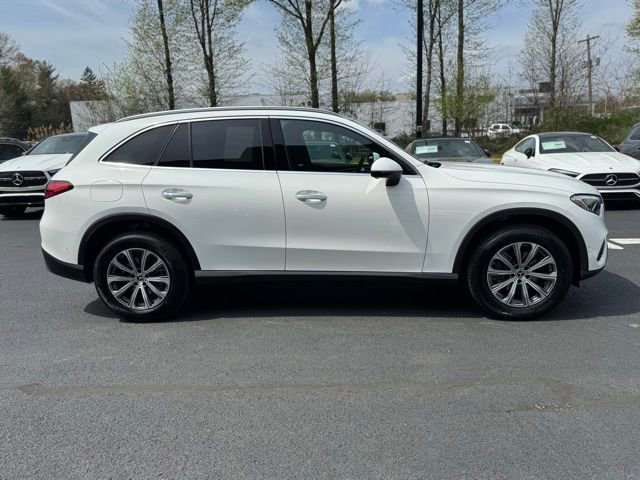 Used 2026 Mercedes-Benz GLC 300 4MATIC image 2