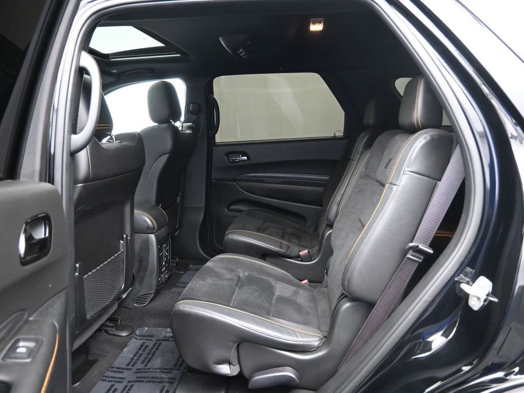 Used 2023 Dodge Durango R/T image 32