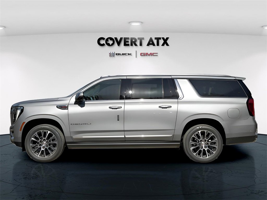 New 2026 GMC Yukon XL Denali w/ Denali Reserve Package image 4