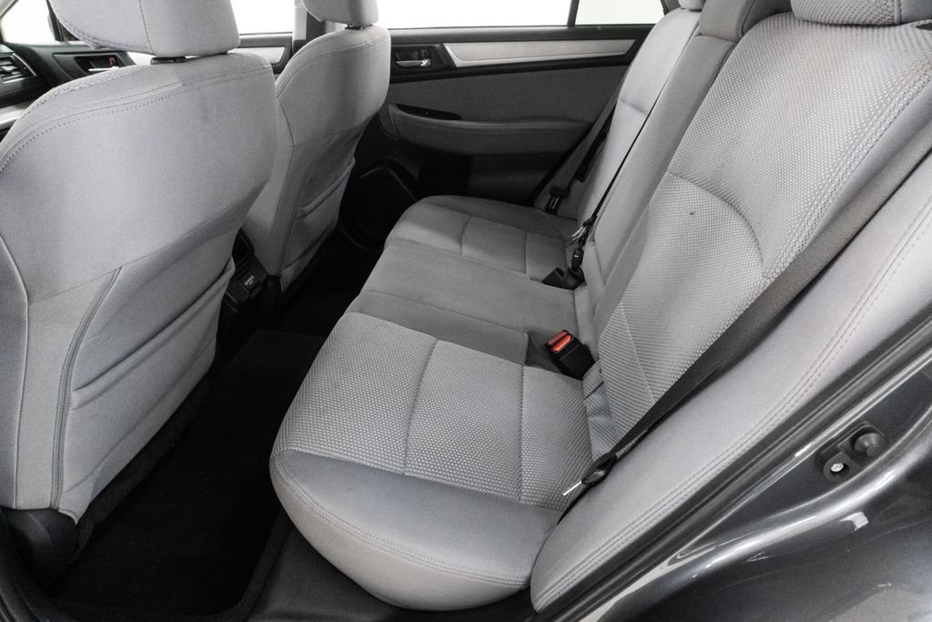 Used 2018 Subaru Outback 2.5i Premium AWD/4WD image 25