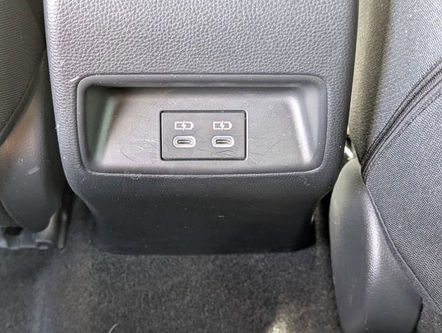 Used 2025 Toyota Corolla SE FWD image 12