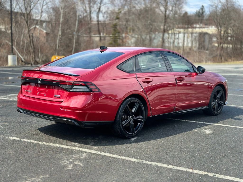 Used 2024 Honda Accord Sport image 6