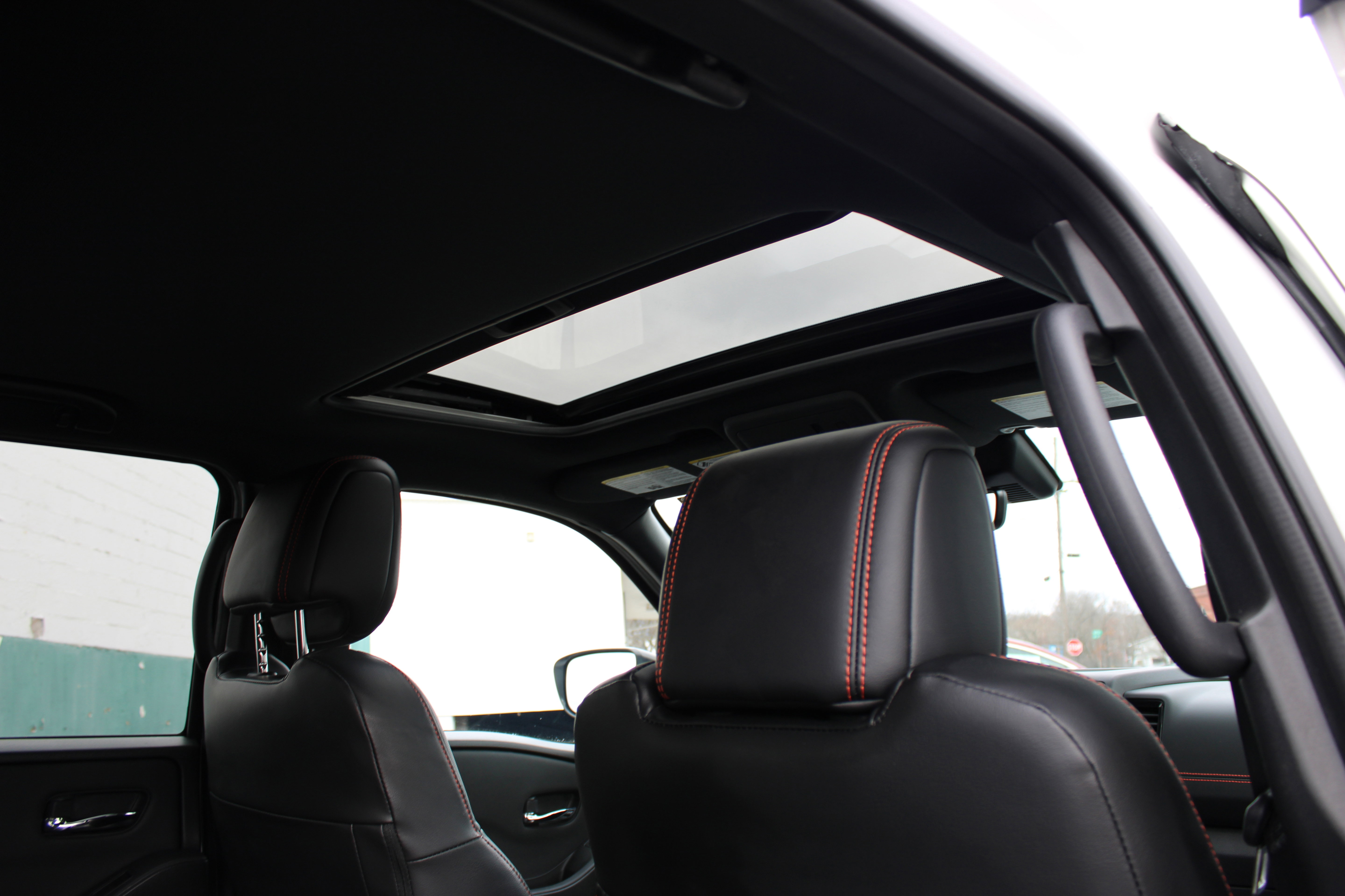 Certified 2024 Nissan Frontier PRO-4X w/ Pro Premium Package image 12