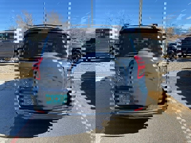 Used 2011 Toyota RAV4 4WD image 3