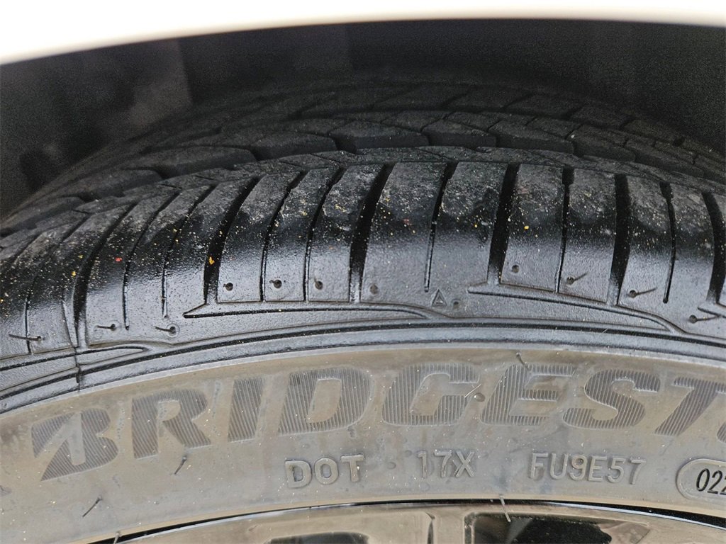 Used 2025 Toyota Camry SE image 26