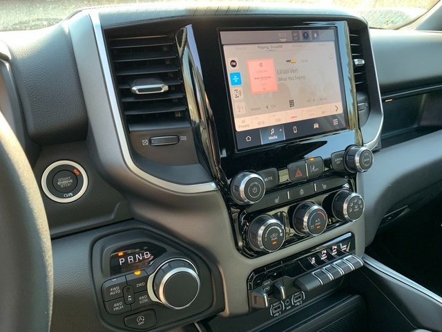 New 2026 RAM 1500 4x4 Crew Cab image 18