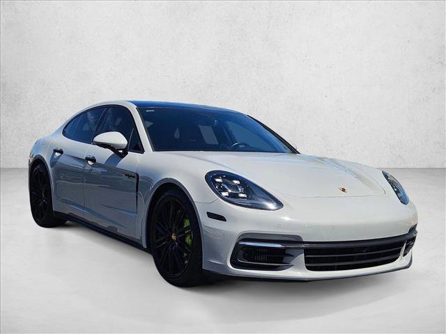 Used 2018 Porsche Panamera 4 image 3