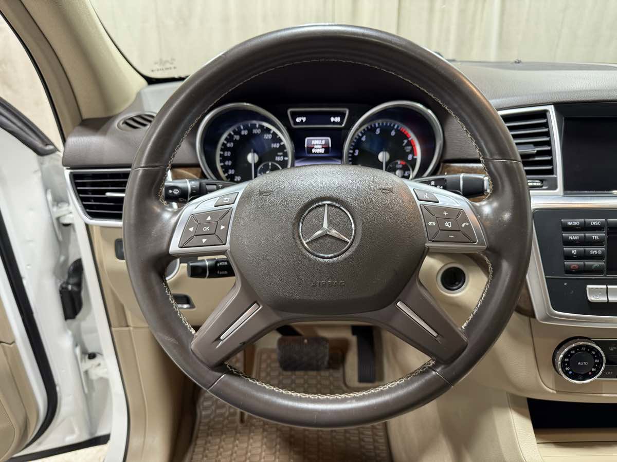 Used 2015 Mercedes-Benz ML 350 4MATIC image 11