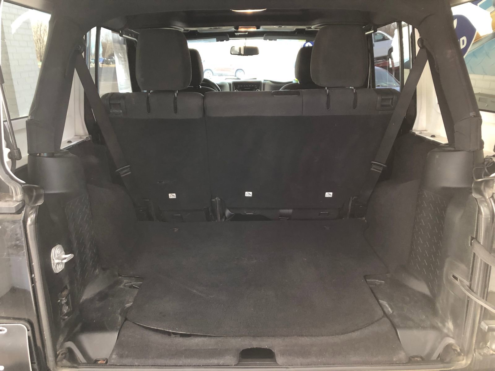 Used 2018 Jeep Wrangler Unlimited Sport S image 8