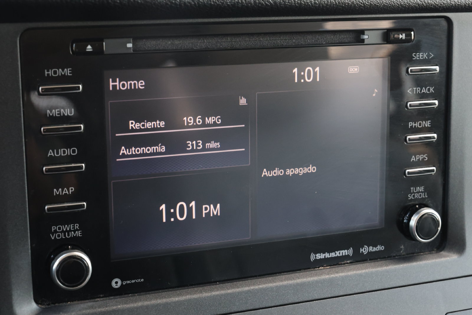 Used 2019 Toyota Sienna XLE FWD image 21