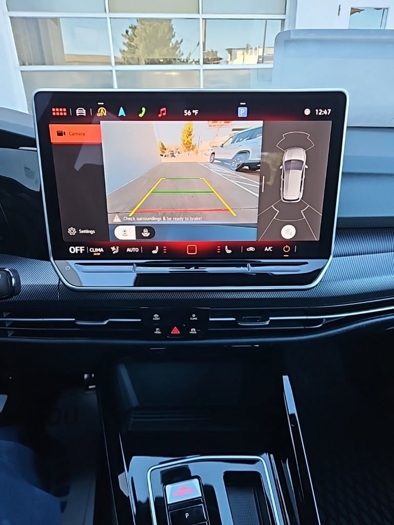 New 2026 Volkswagen GTI SE FWD image 31