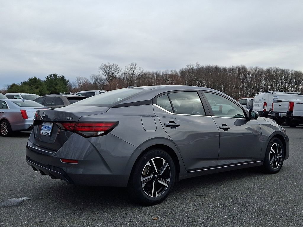 Used 2024 Nissan Sentra SV image 6