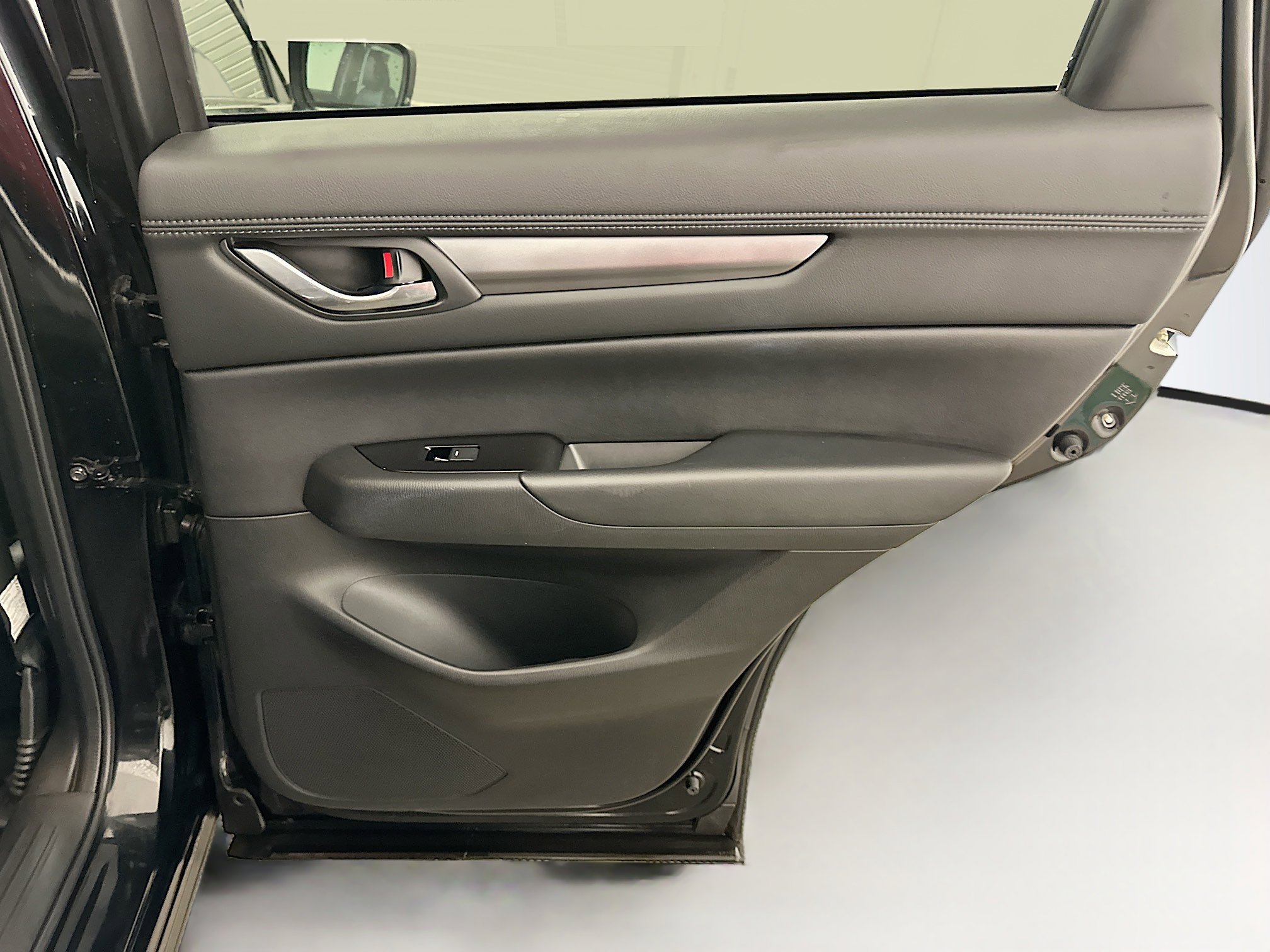 Used 2025 MAZDA CX-5 AWD 2.5 S w/ Select Package image 31