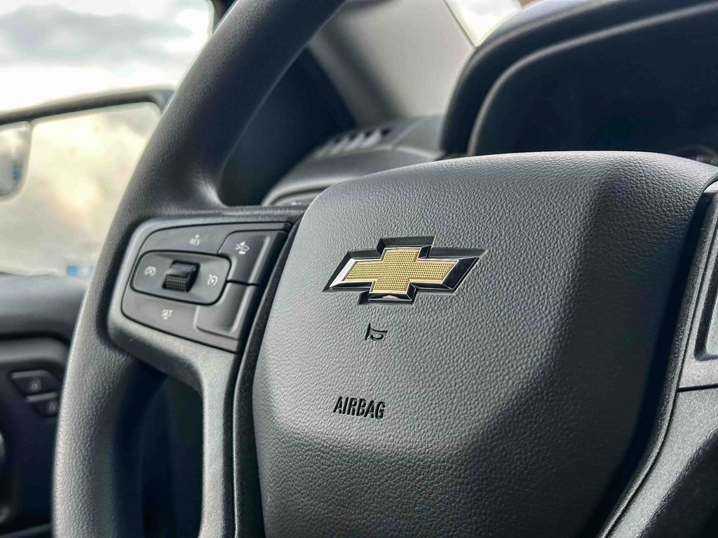 Used 2026 Chevrolet Silverado 1500 Custom RWD image 19