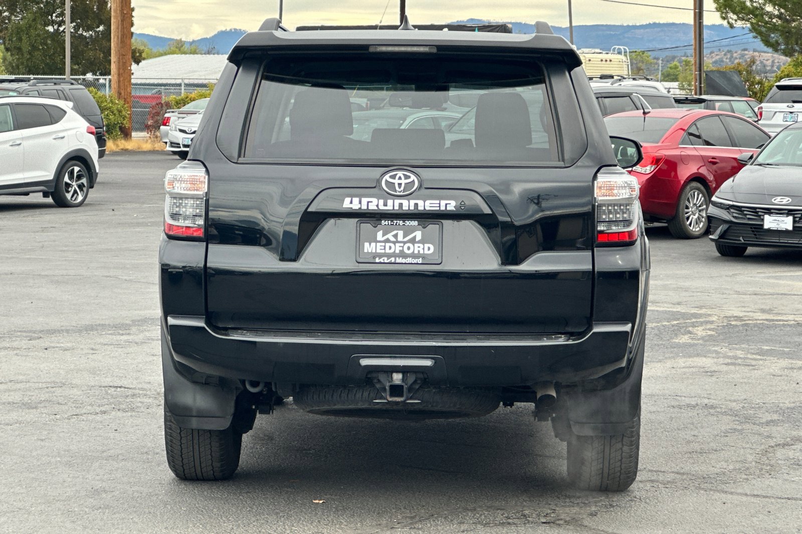 Used 2024 Toyota 4Runner SR5 image 5