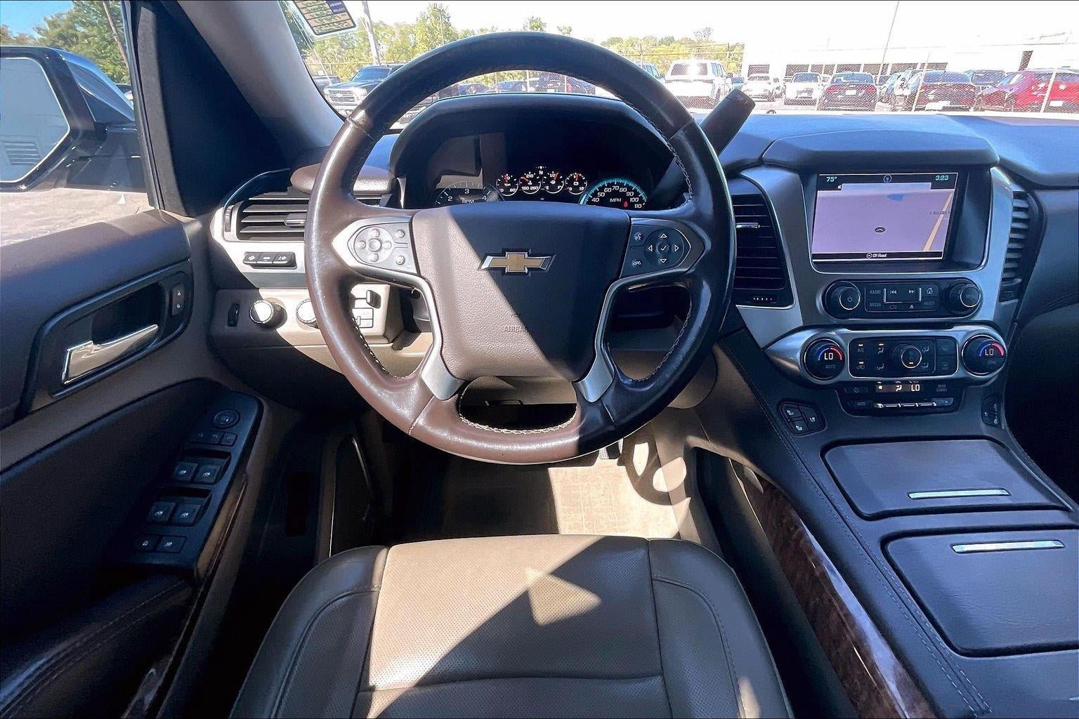 Used 2020 Chevrolet Tahoe Premier w/ Max Trailering Package AWD/4WD image 5