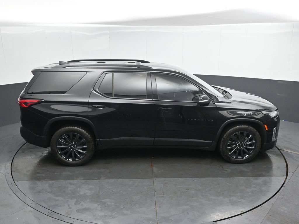 Used 2023 Chevrolet Traverse RS image 42