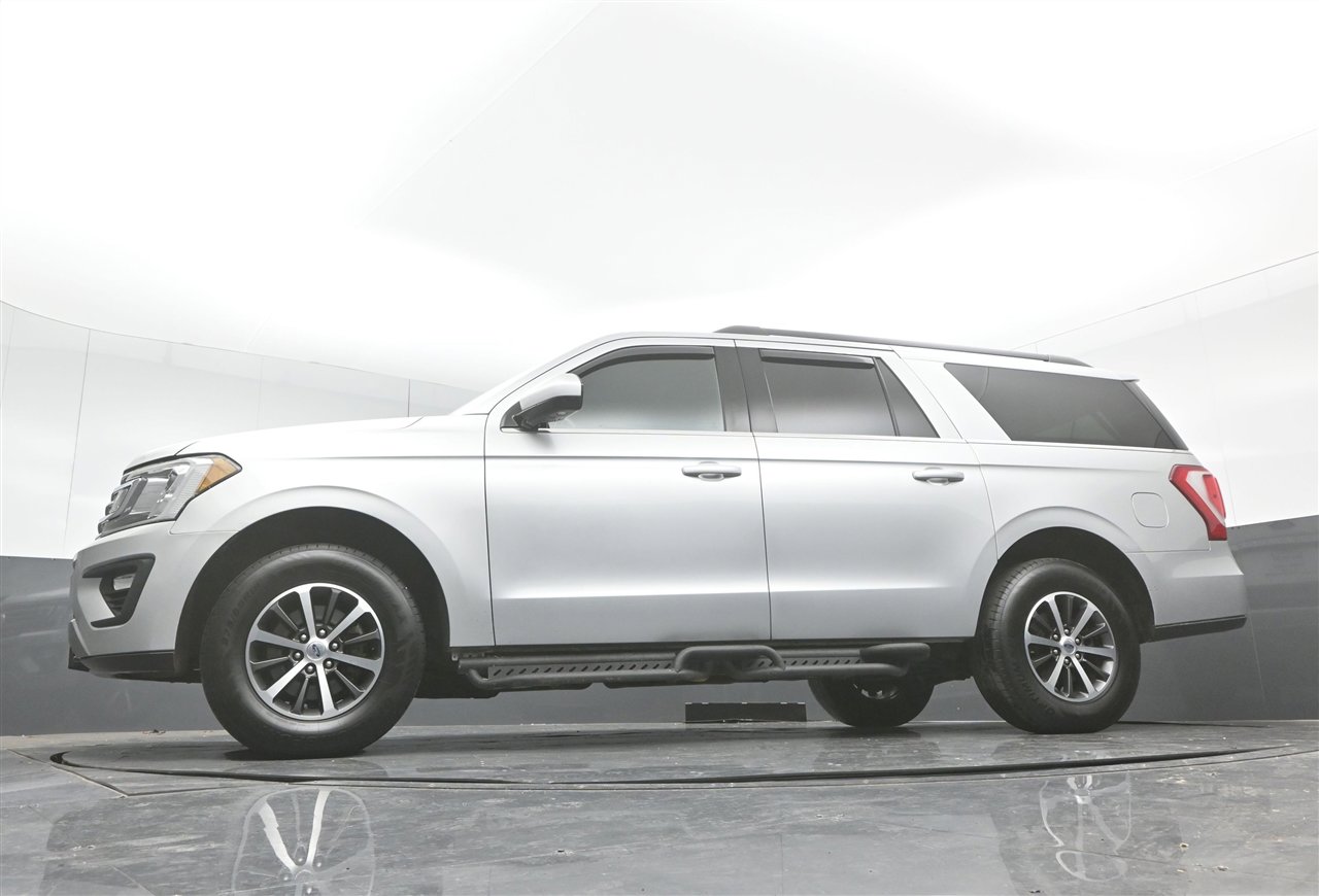 Used 2019 Ford Expedition Max XLT image 37