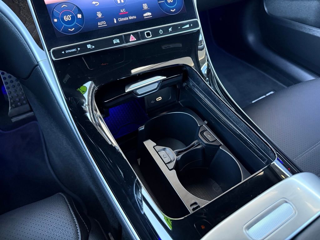 Certified 2024 Mercedes-Benz C 300 4MATIC Sedan image 21