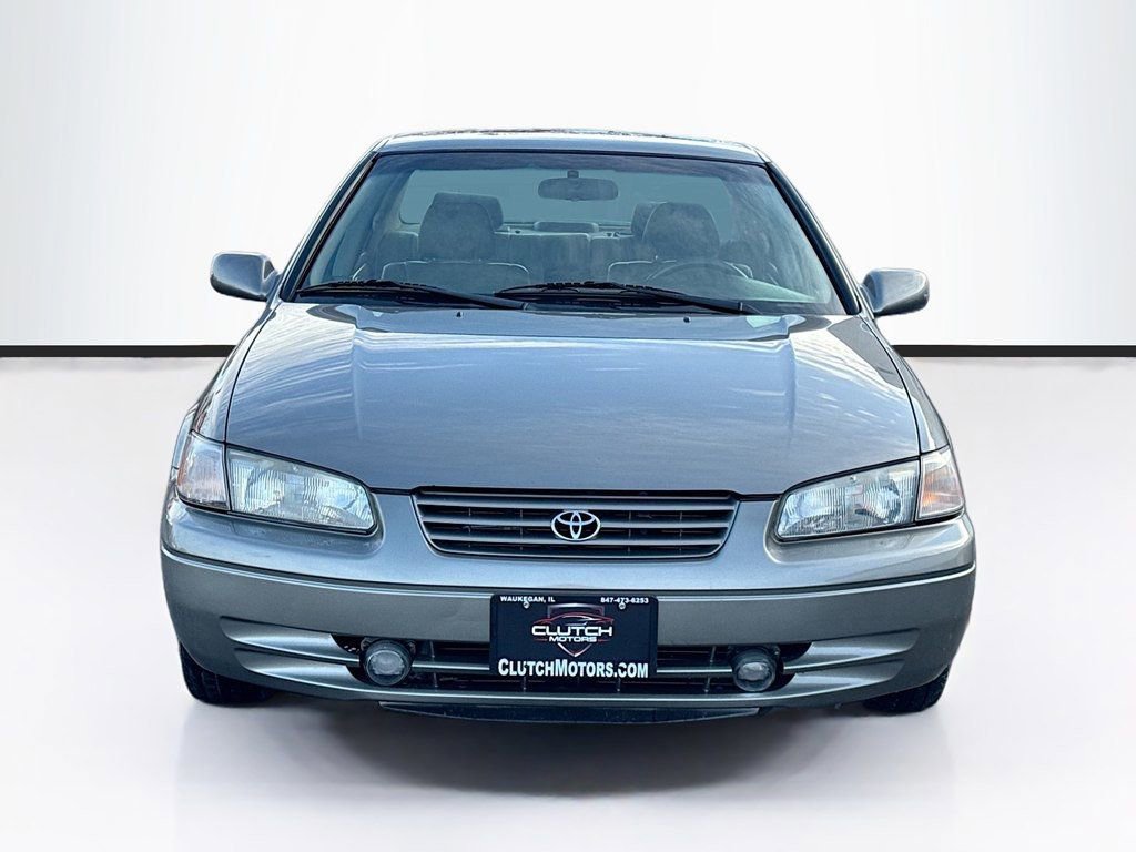 Used 1999 Toyota Camry CE image 2