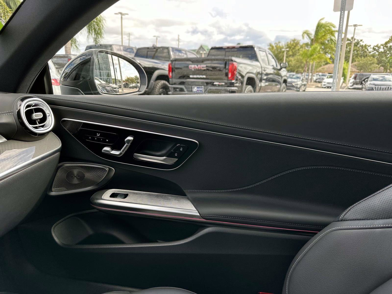 Certified 2025 Mercedes-Benz CLE 300 4MATIC Coupe image 19