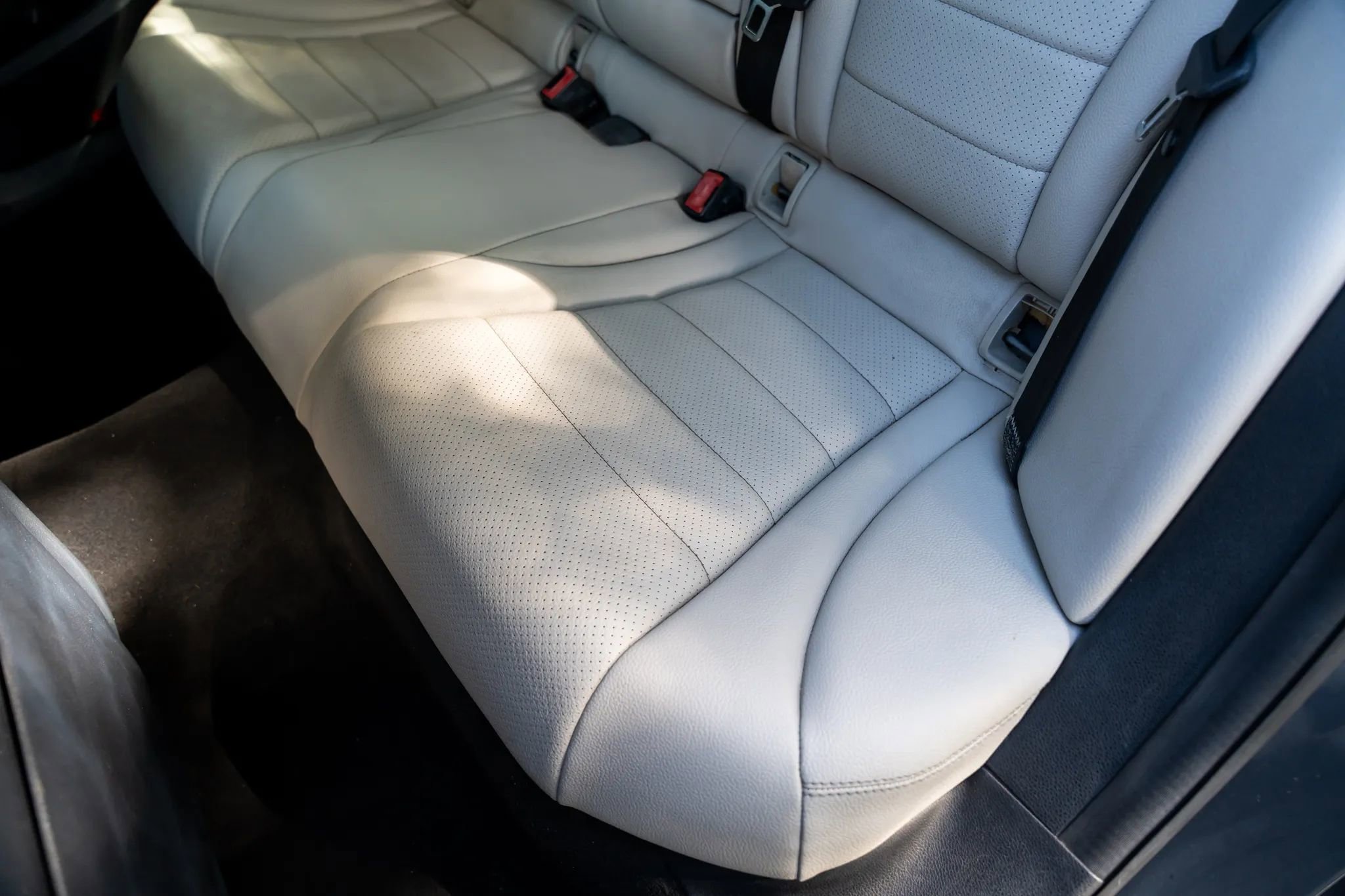 Used 2015 Mercedes-Benz C 300 Sedan w/ Premium 1 Package image 44