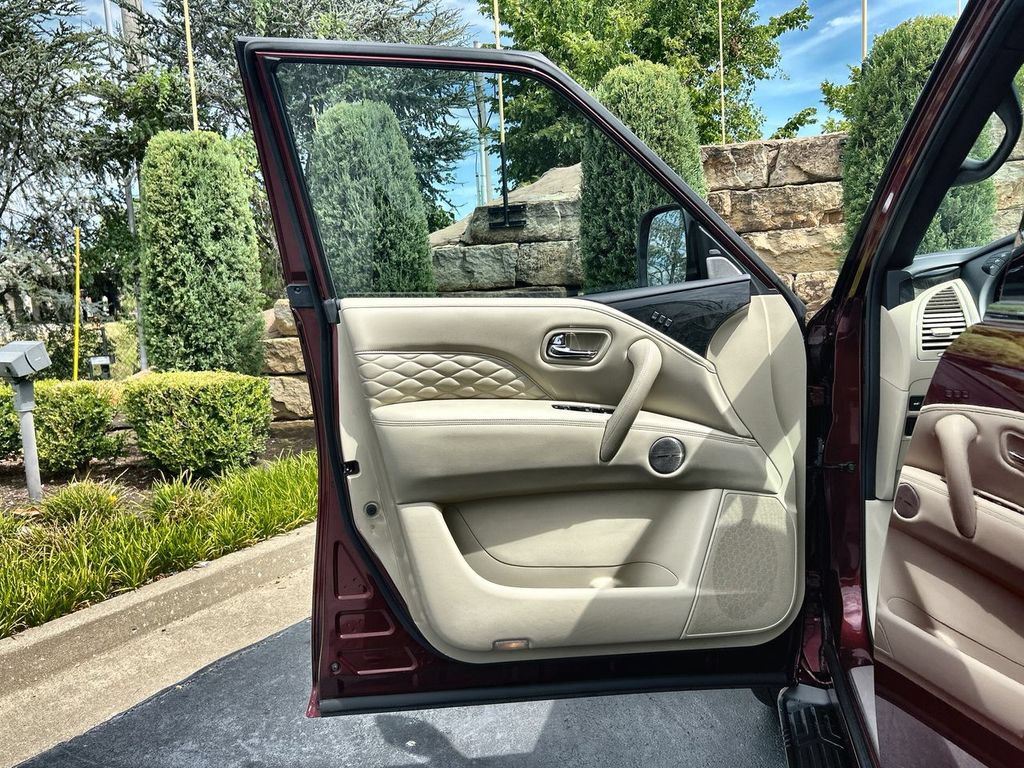 Used 2022 INFINITI QX80 Sensory w/ Cargo Package AWD/4WD image 17